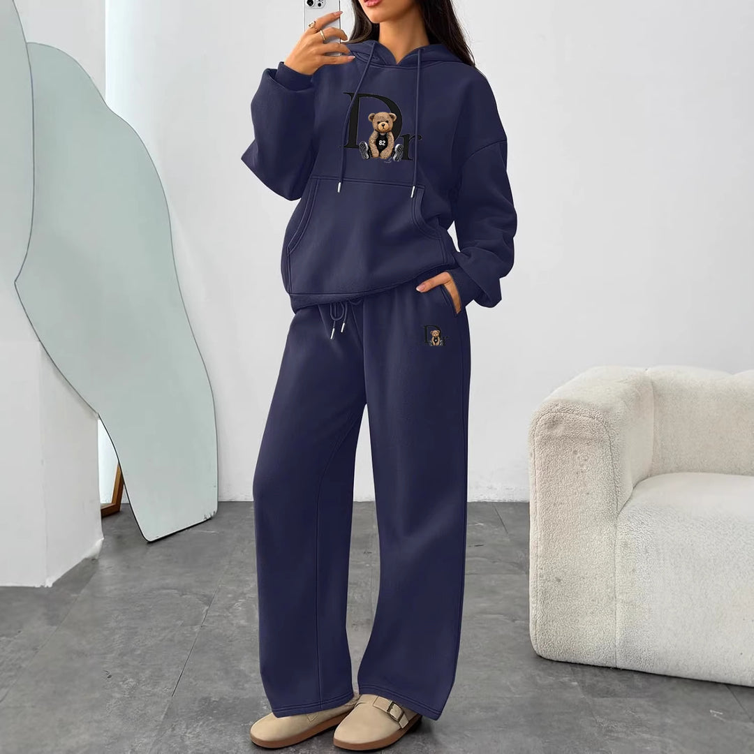 Women's casual hoodie suit with a charming bear motif and comfortable fit Lisslune