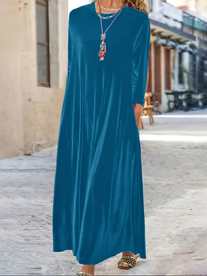 Women's maxi dress with elegant cut and pockets Lisslune