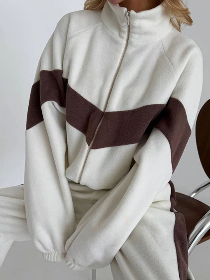 Women's sporty fleece tracksuit with high collar and side stripes Lisslune