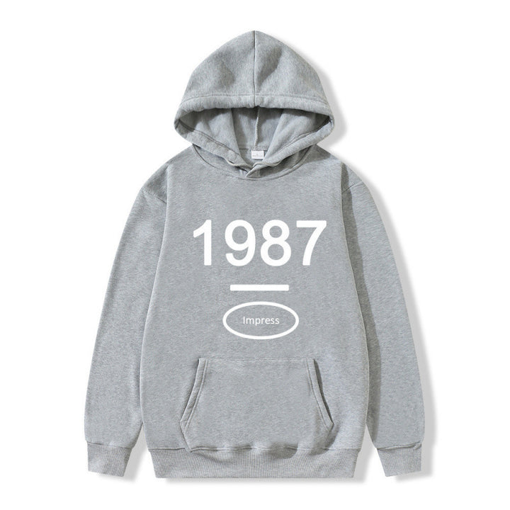 Women's hooded sweatshirt with practical kangaroo pocket design Lisslune