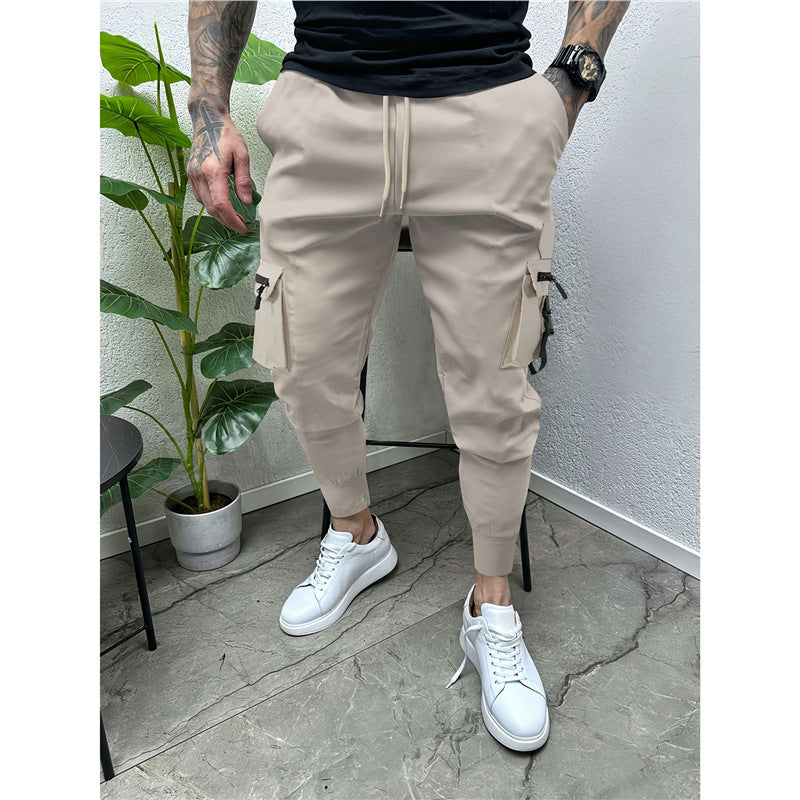 Men's stylish cargo joggers with practical pockets and elastic waistband Lisslune