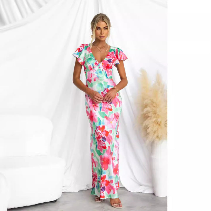 Women's maxi dress with floral design and flowing silhouette Lune London