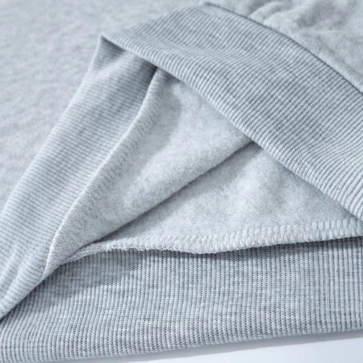Women's comfortable sweatshirt with raglan sleeves Lisslune