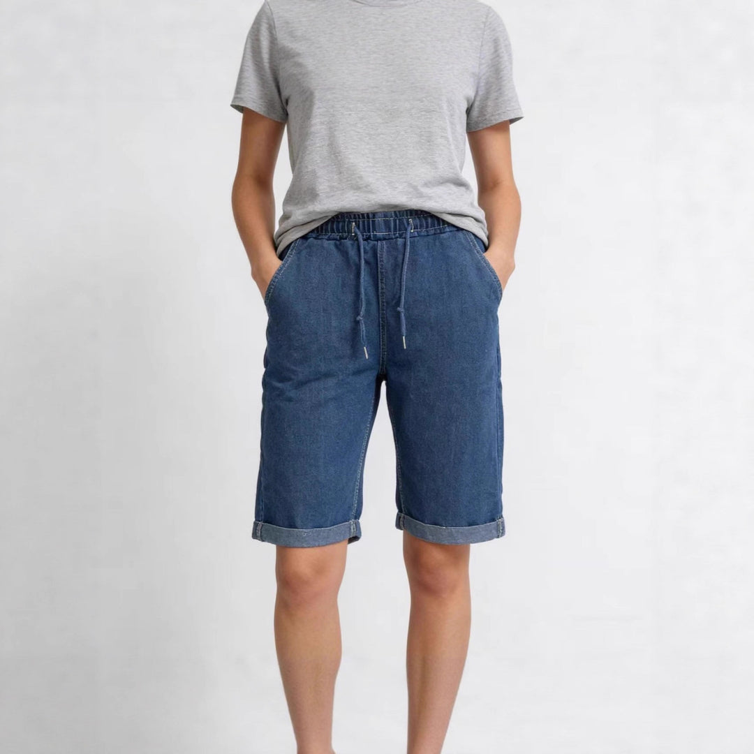 Women's denim shorts with elastic waistband and practical pockets Lisslune