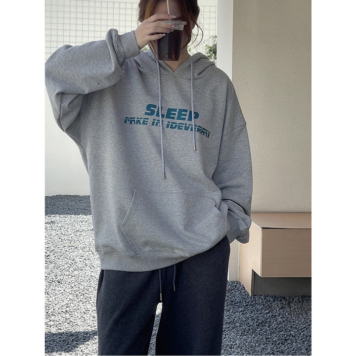 Women's hoodie with casual lettering and comfortable fit Lisslune