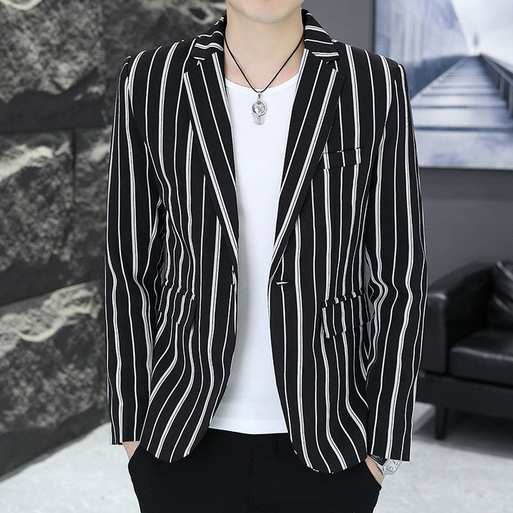 Men's striped blazer jacket with modern cut and elegant details Lisslune
