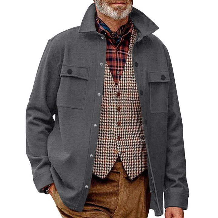 Men's casual outdoor jacket with practical pockets and modern cut Lisslune