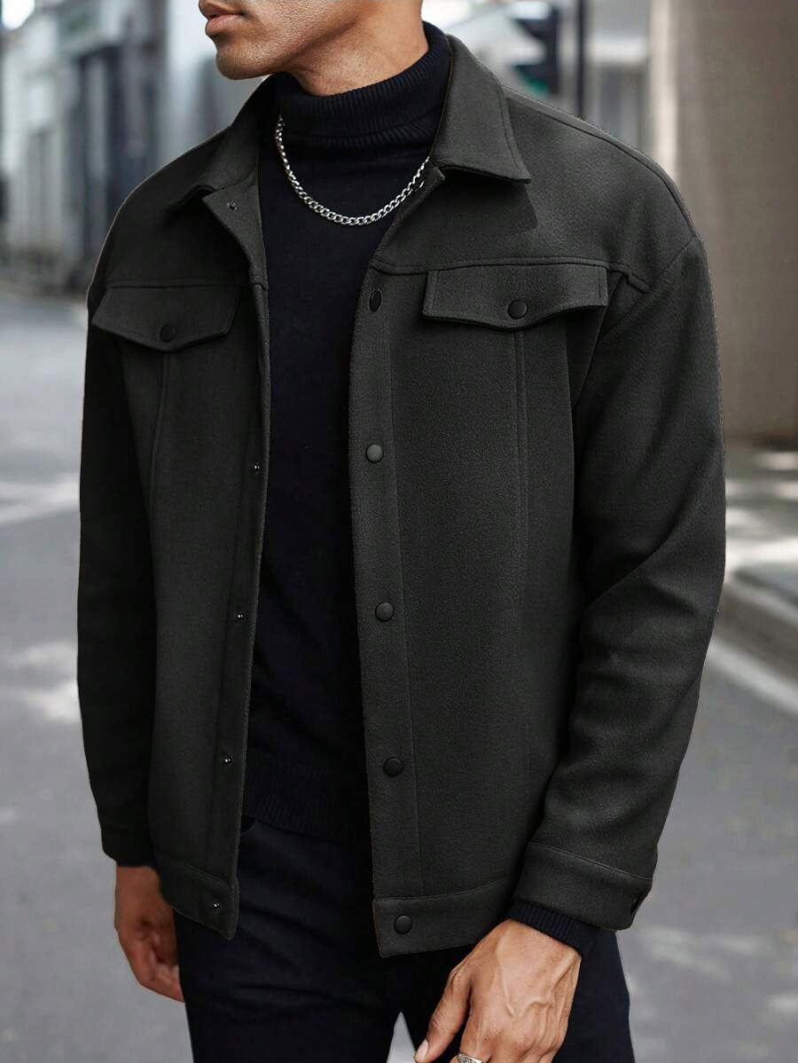 Men's fashionable overshirt jacket with practical pockets and snap button closure Lisslune
