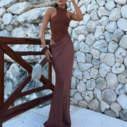 Ladies' maxi dress with fashionable cut Lisslune