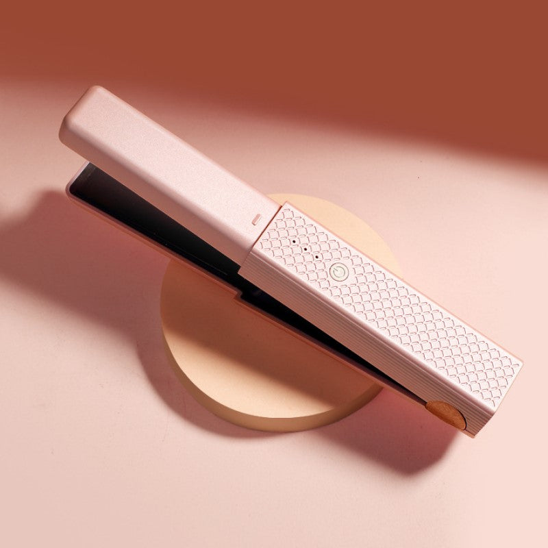 Lisslune | Portable cordless straightener with USB charging