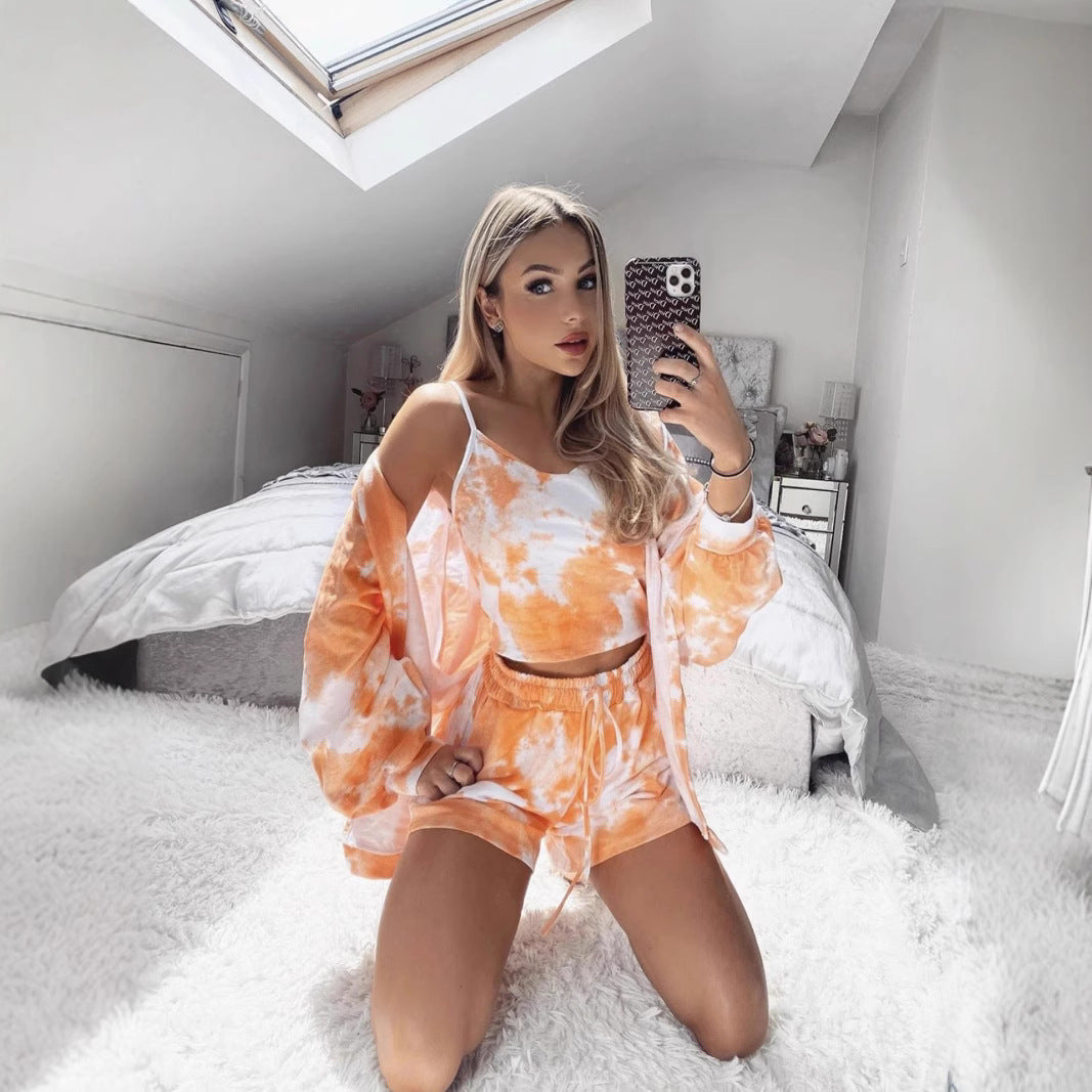Ladies leisure set with short top and casual shorts Lune London