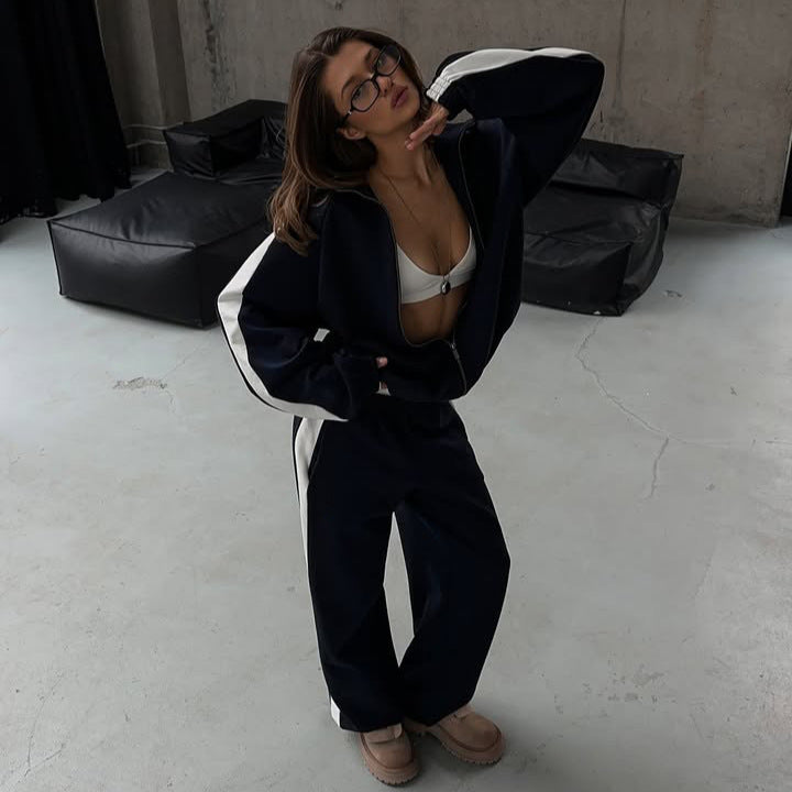 Women's sporty leisure set with side long contrast stripes Lisslune