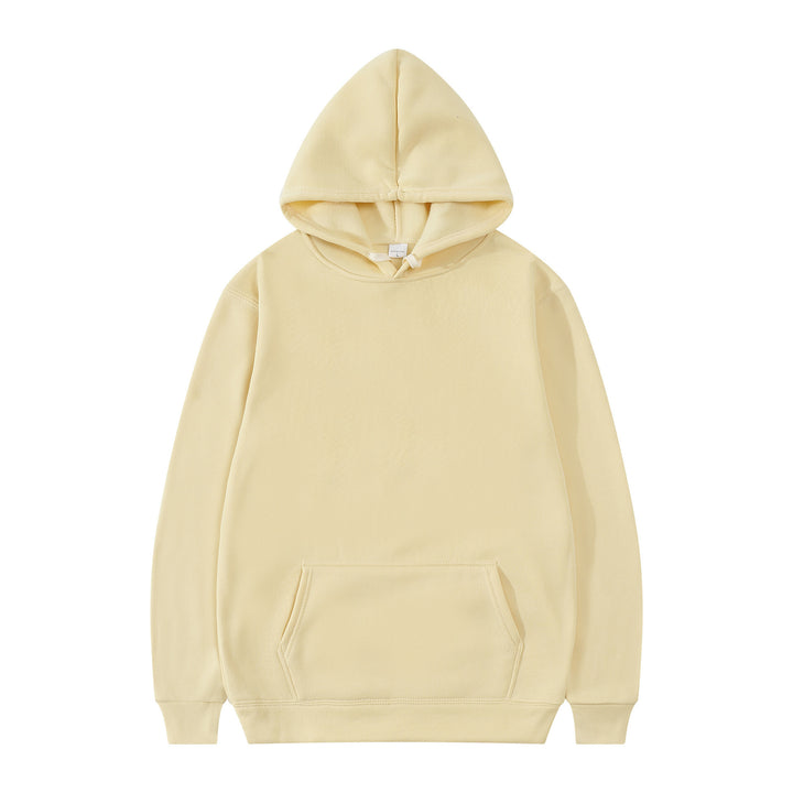 Men's hoodie with soft lining and practical kangaroo pocket Lisslune