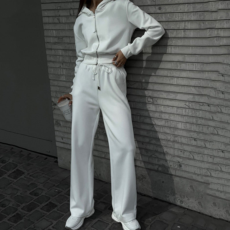 Women's sporty loungewear set with high collar and zipper Lisslune