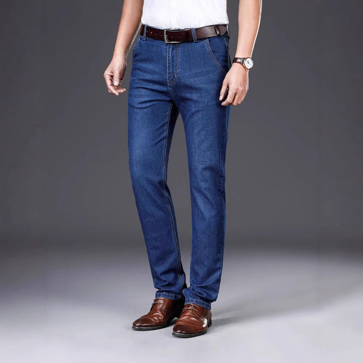 Men's casual Slim Fit jeans made of high-quality denim fabric Lisslune