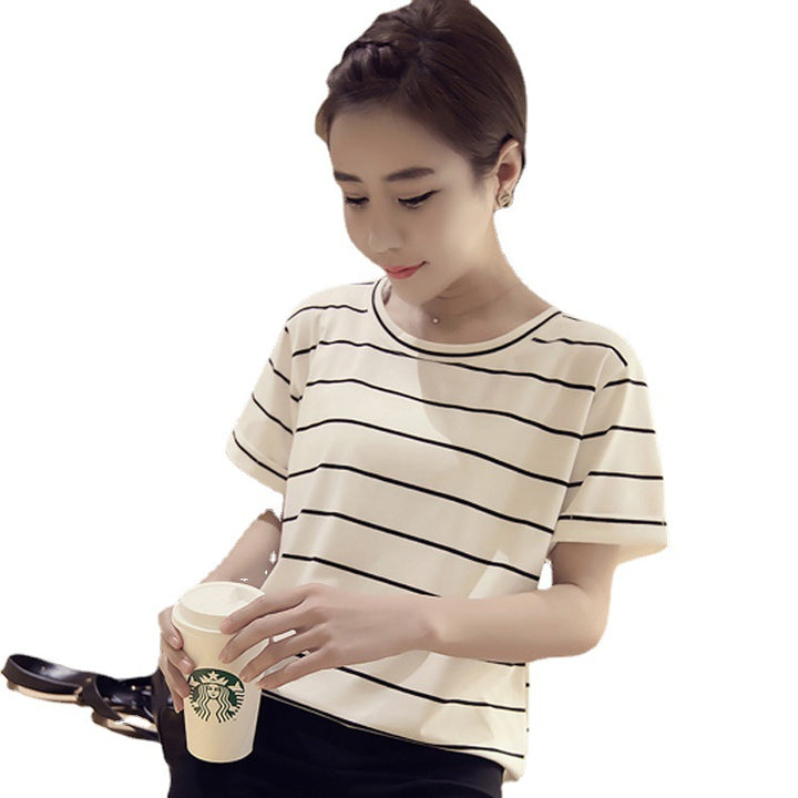 Women's striped T-shirt with short sleeves and a casual fit Lisslune