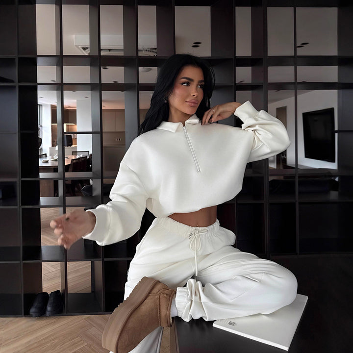 Women's sporty crop sweater and jogger set Lisslune