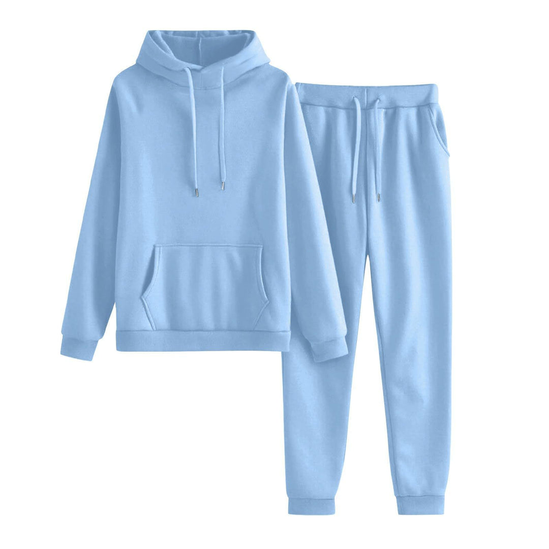 Women's hoodie and jogger set in a casual cut with practical pockets Lisslune