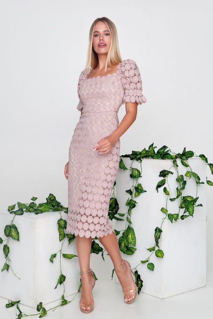 Women’s figure-hugging lace dress with off-shoulder design and voluminous puff sleeves Lisslune