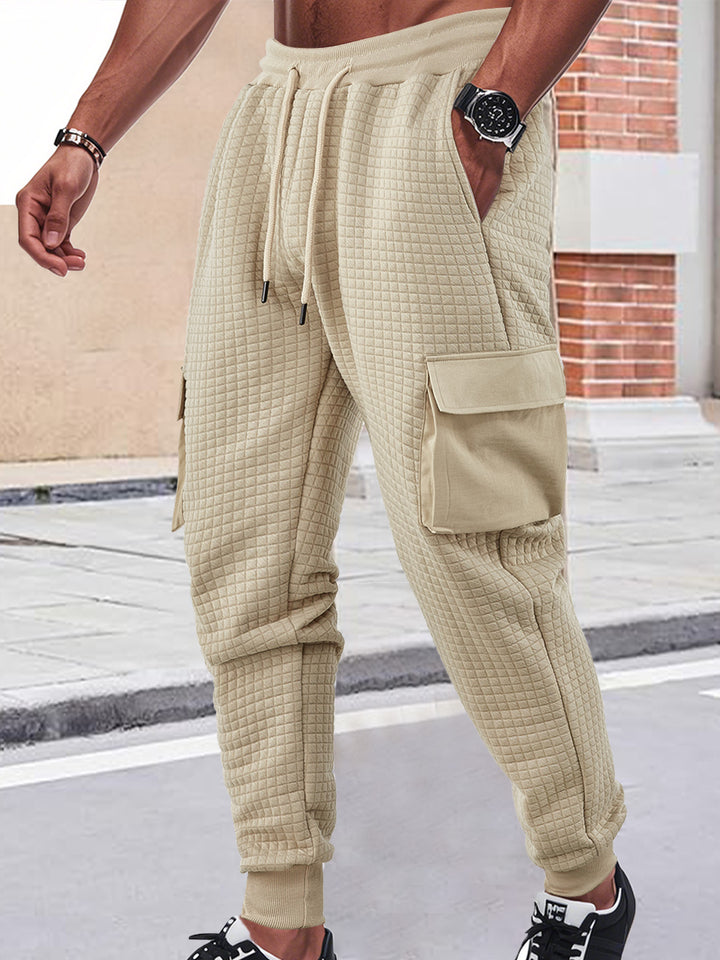 Men's cargo jogging pants with breathable material and practical side pockets Lisslune