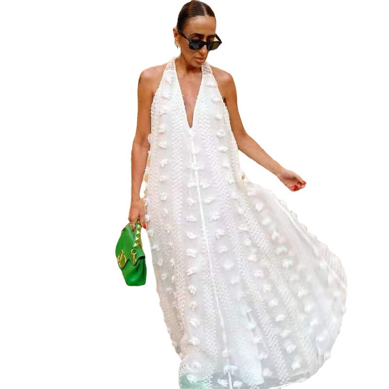 Women's maxi dress with 3D textures and deep V-neck