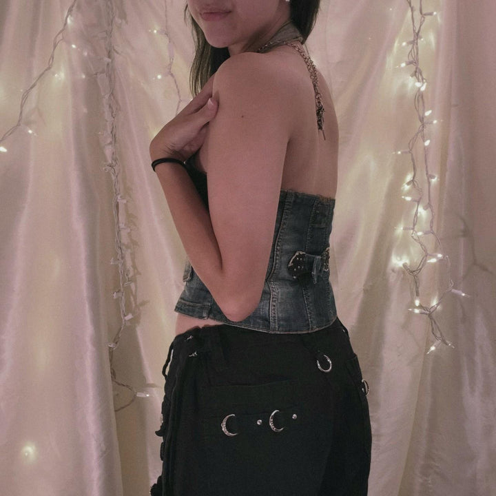 Women's denim crop top with decorative button details and deep V-neck Lisslune