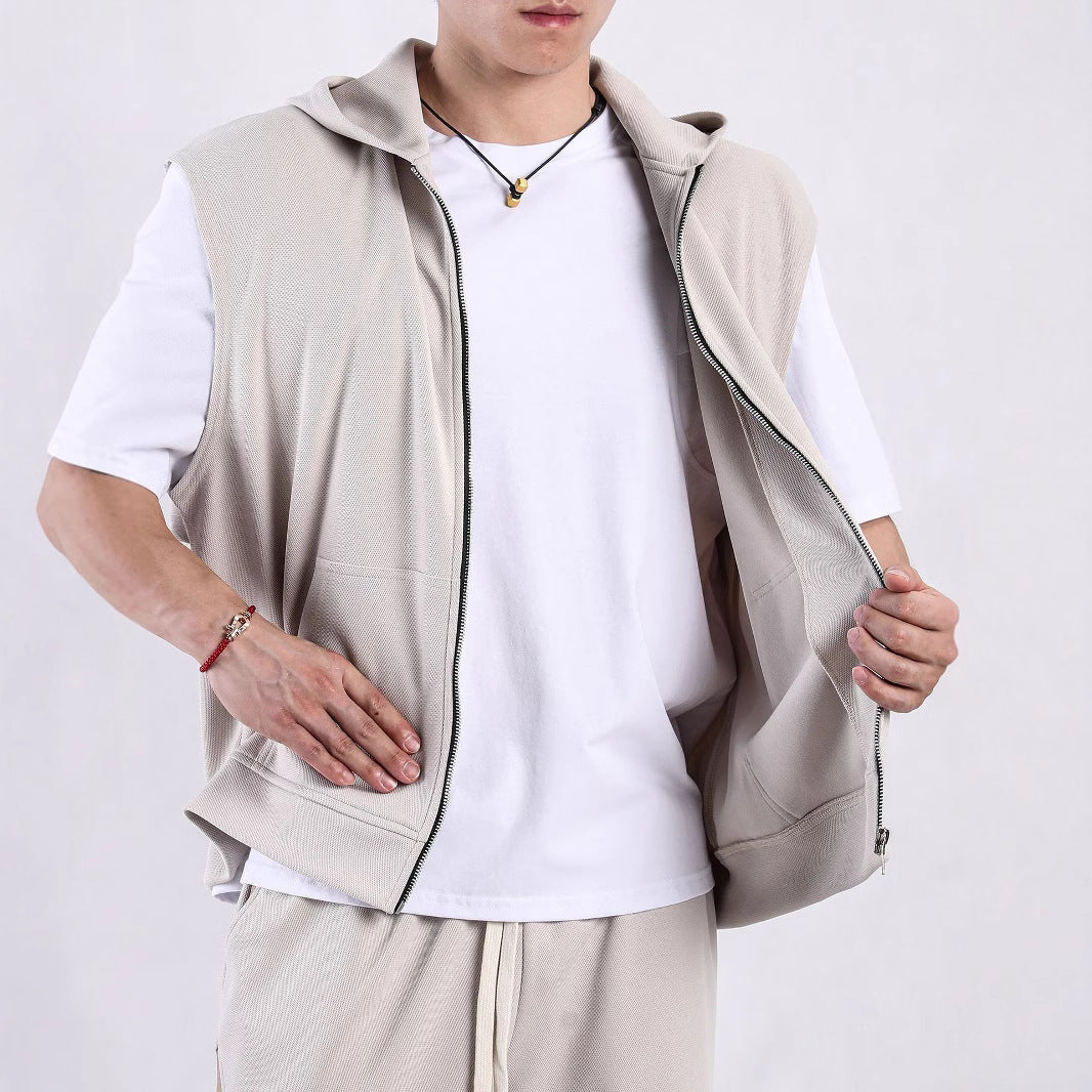 Men's sleeveless hooded shirt with practical pockets Lisslune