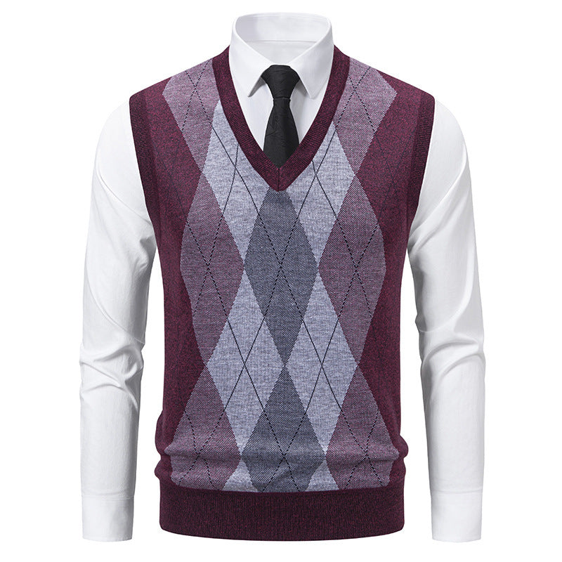 Men's sweater with V-neck and classic diamond pattern Lisslune