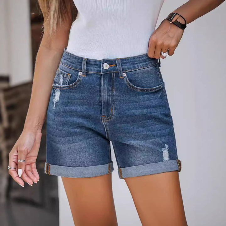 Women's denim shorts in casual style with trendy ripped details Lisslune