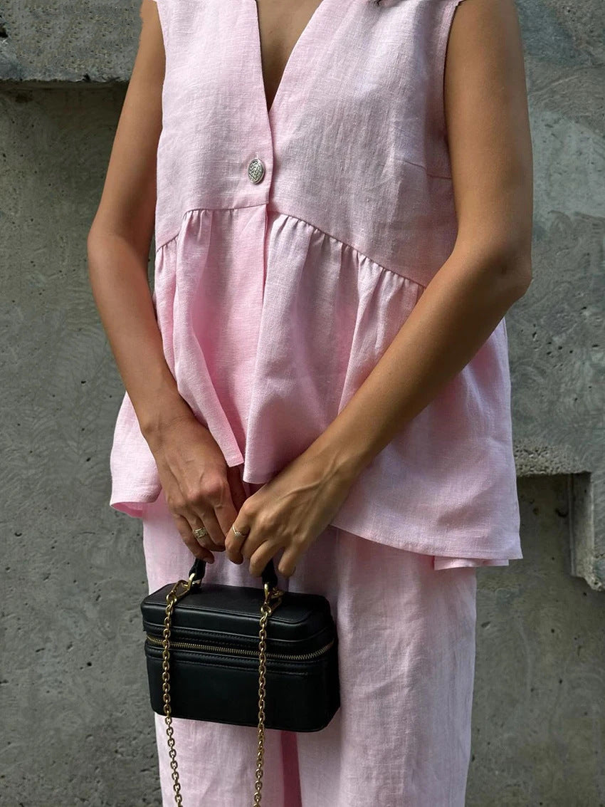 Women's airy jumpsuit with V-neckline and flowy cut Lisslune
