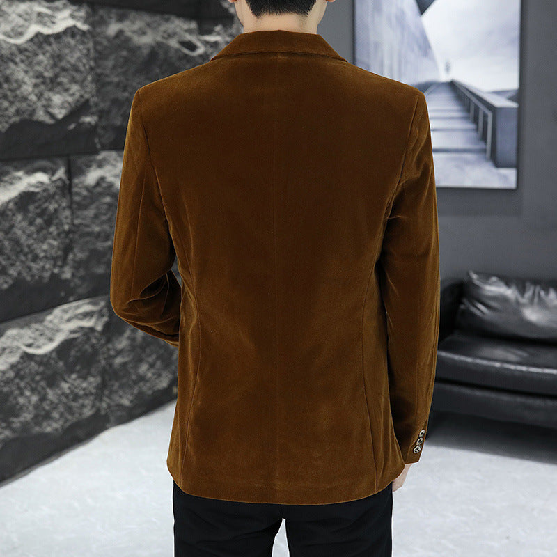 Men's velvet blazer with an elegant cut and characteristic buttons Lisslune