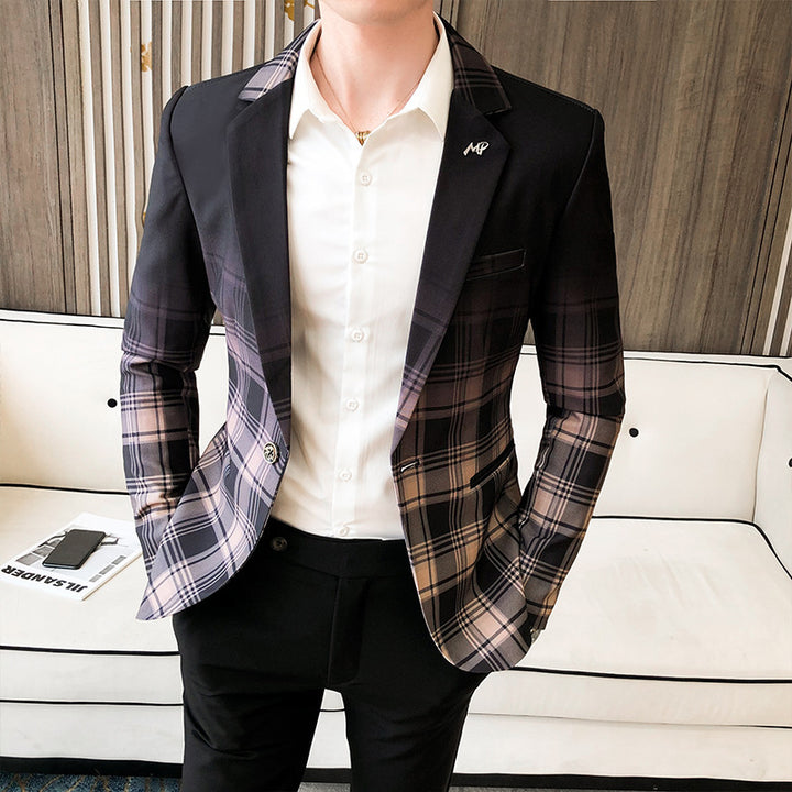 Men's elegant checkered blazer with modern cut and fine details Lisslune