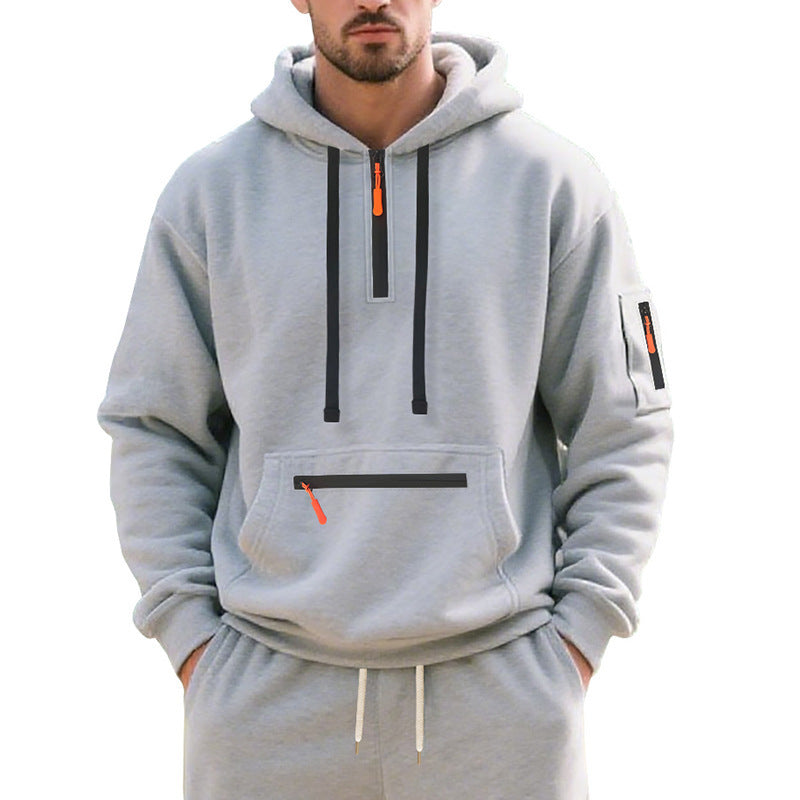Men's sporty hoodie with practical zipper pockets Lisslune