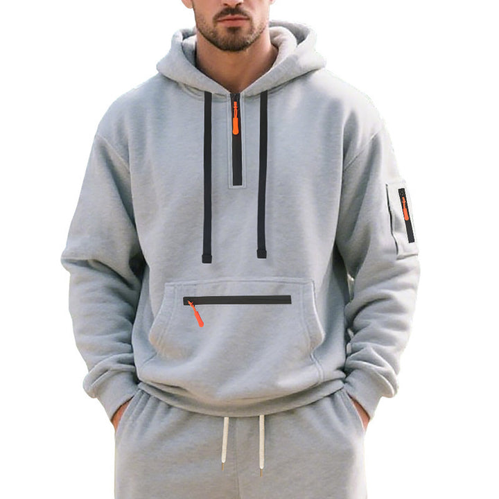 Men's sporty hoodie with practical zipper pockets Lisslune
