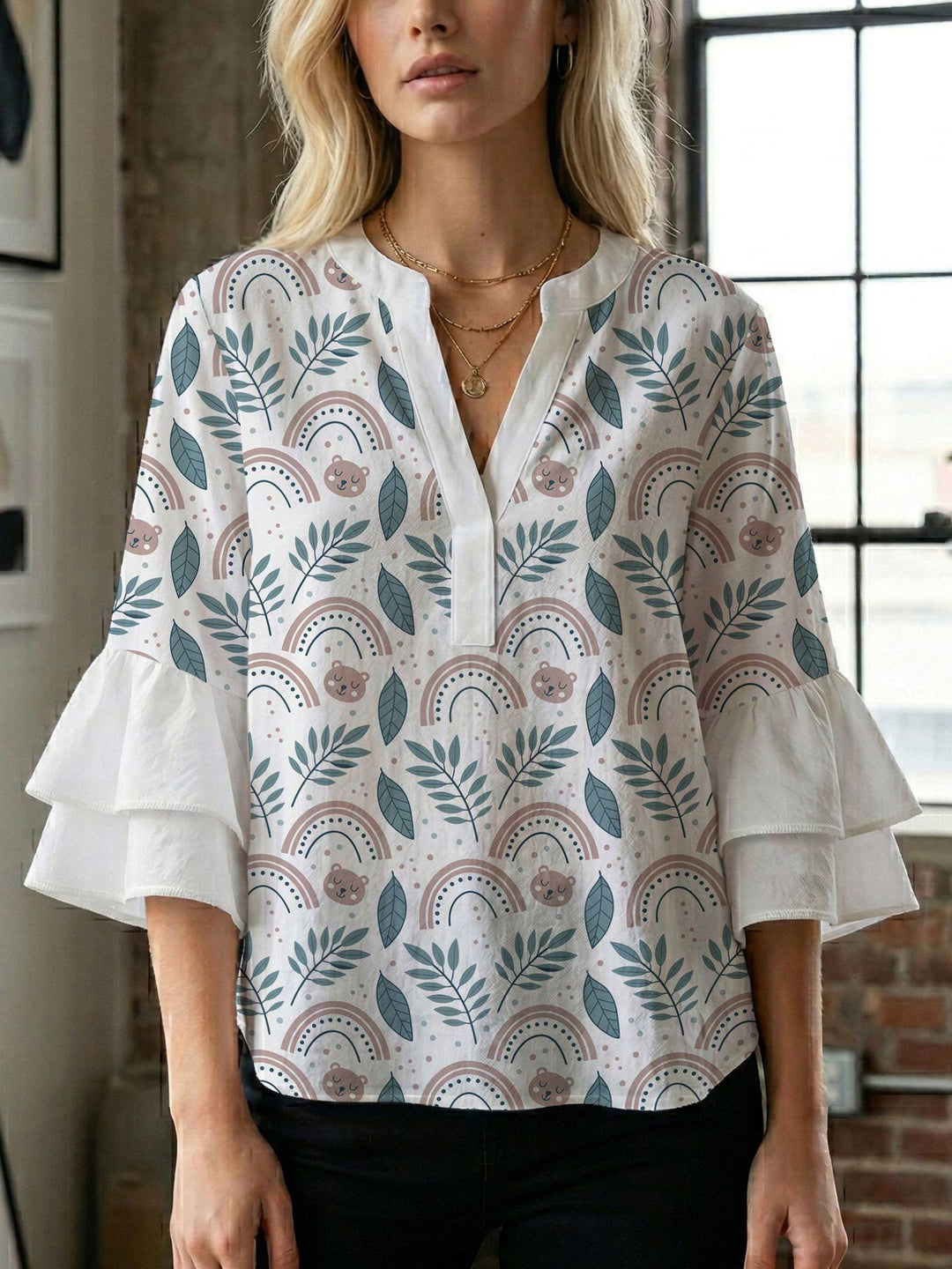 Women's blouse with voluminous wing sleeves and intense leaf pattern Lisslune