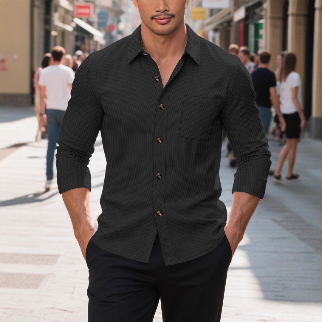 Men's long-sleeve shirt with textured design and practical chest pockets Lisslune