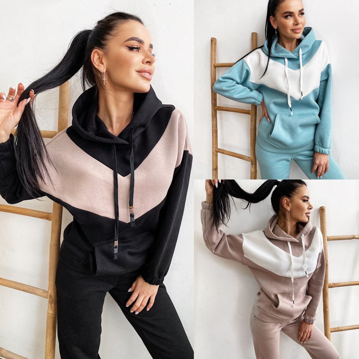 Women's sporty loungewear set with high collar and practical kangaroo pocket Lisslune