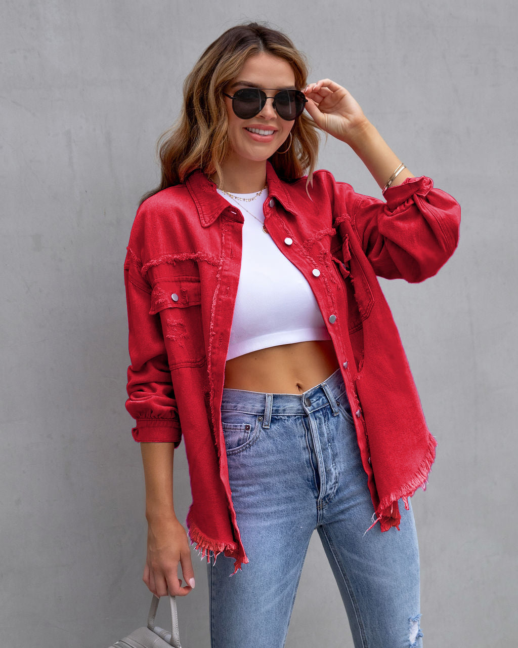 Women's denim jacket in a casual oversized cut with frayed details Lisslune