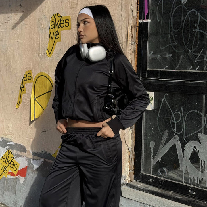 Women's sporty set with high collar and elastic pants Lisslune