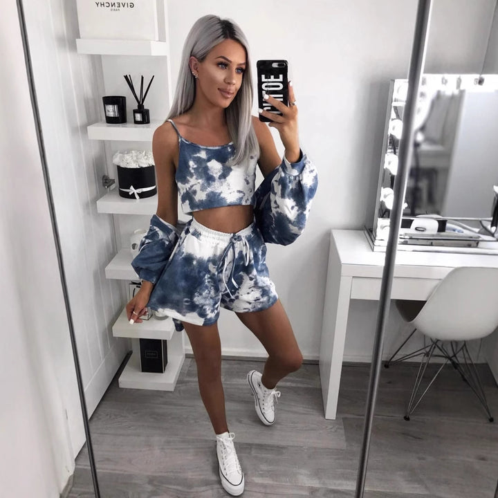 Ladies leisure set with short top and casual shorts Lune London