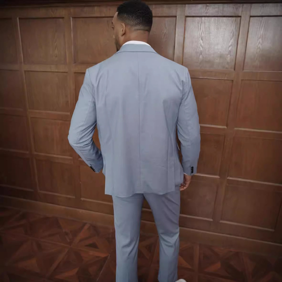 Men's Elegant Suit with Light Cut and Narrow Lapel Lisslune