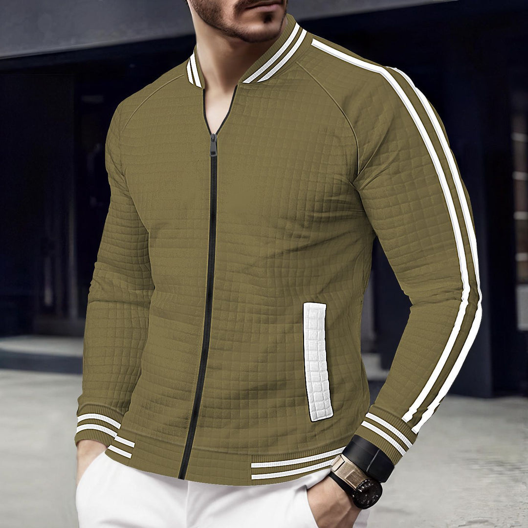 Men's sporty quilted jacket with modern cut and practical zip pockets Lisslune