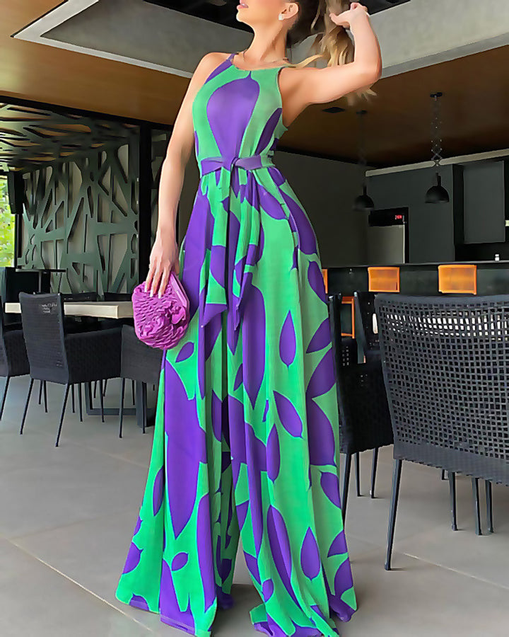 Women's maxi dress with floral pattern and belted waist