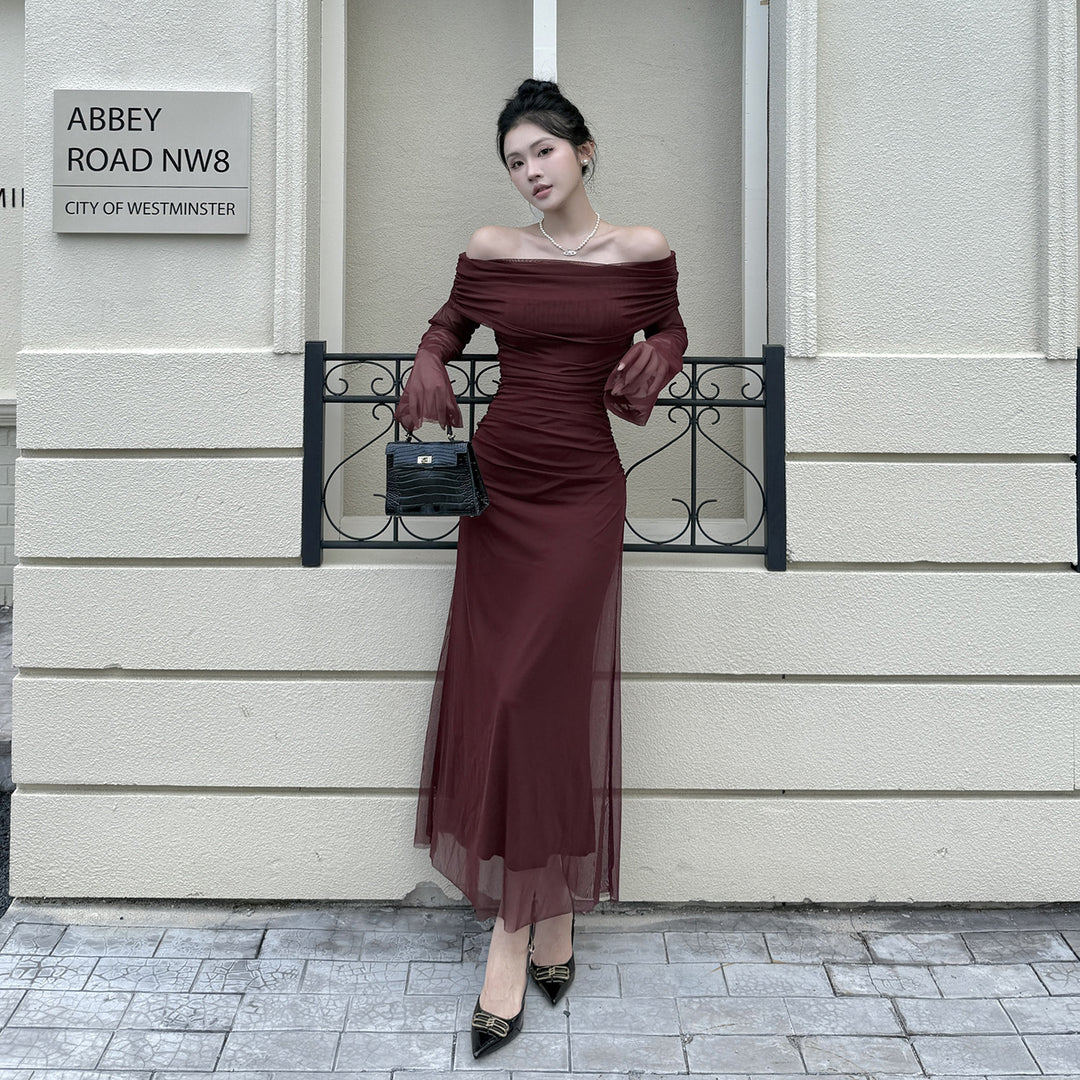 Women's Off-Shoulder Evening Dress with Ruched Design and Long Sleeves Lune London