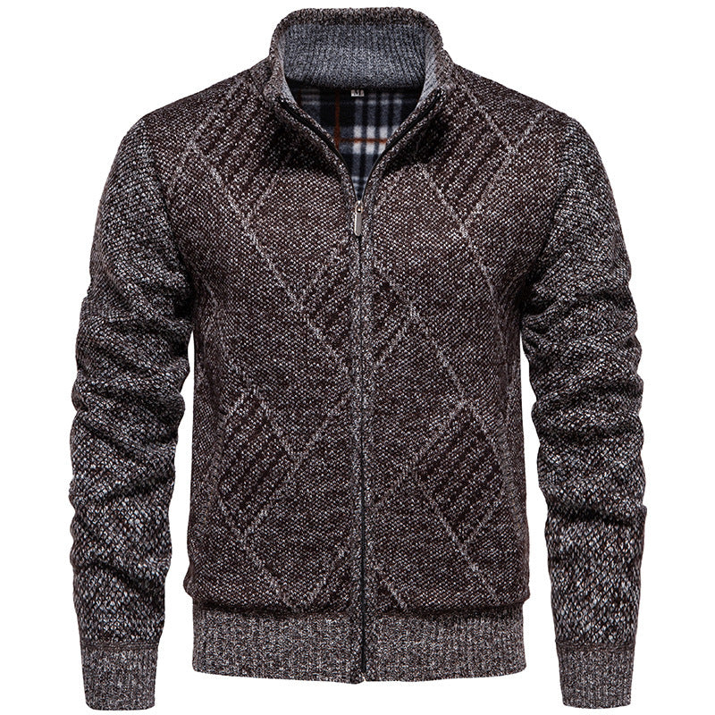 Men's cardigan with modern cable pattern and high collar Lisslune