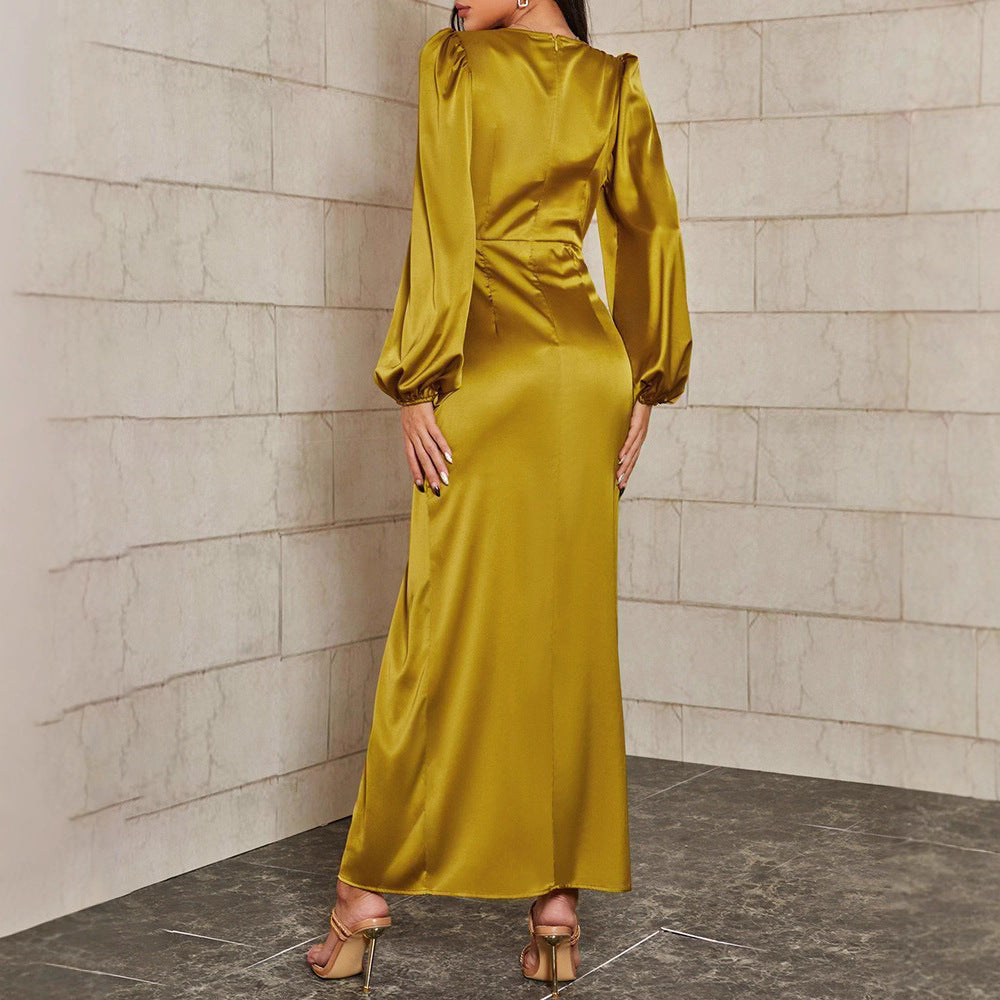 Ladies Elegant Maxi Dress with Deep V-Neck and Voluminous Sleeves Lisslune