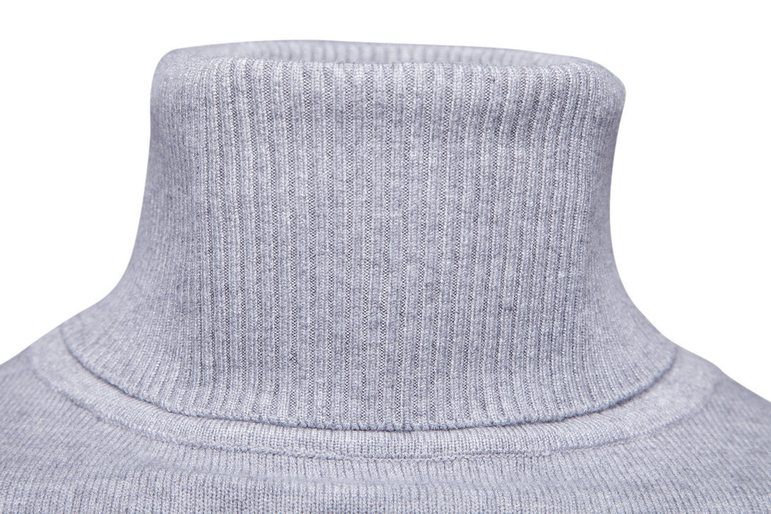 Men's turtleneck sweater made of soft knit Lisslune