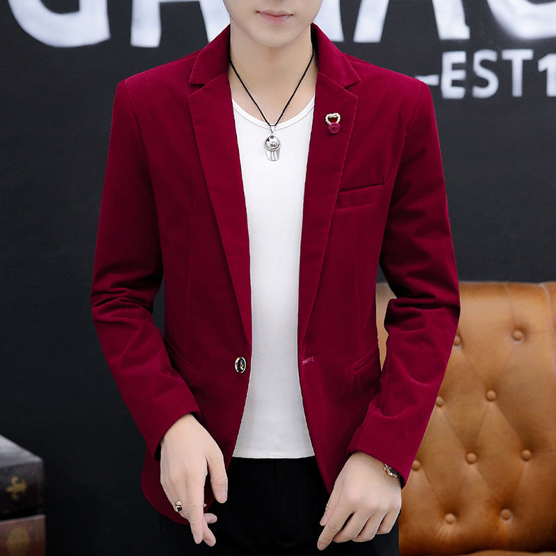 Men's elegant velvet blazer with modern cut Lisslune