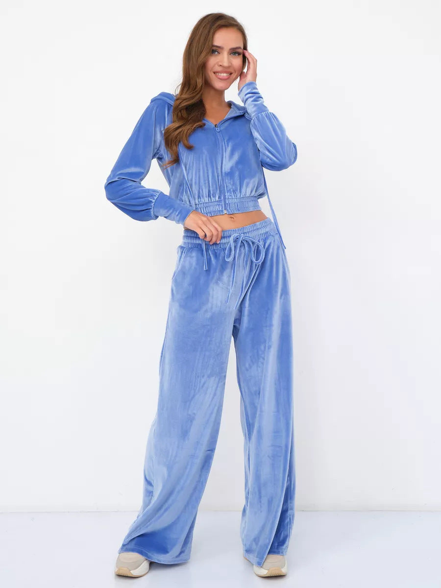 Ladies fashionable velour loungewear set with cropped jacket and wide pants Lisslune