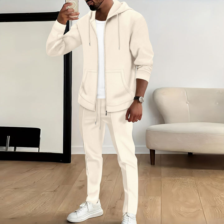 Men's sporty hoodie set made from breathable structured material with elastic waistband Lisslune